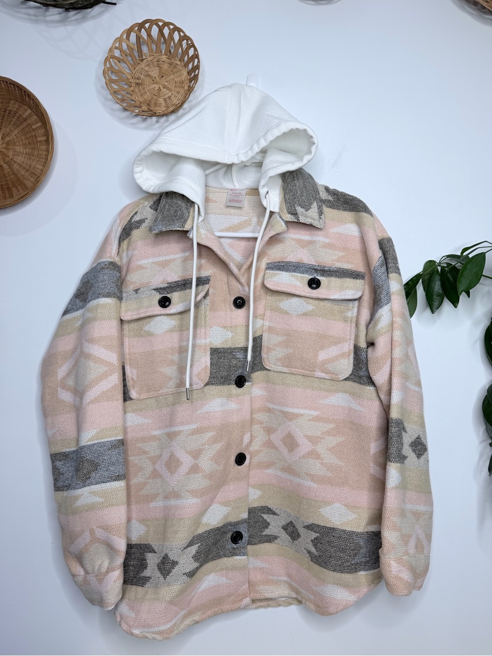 No Boundaries Aztec Print Shacket Size XL